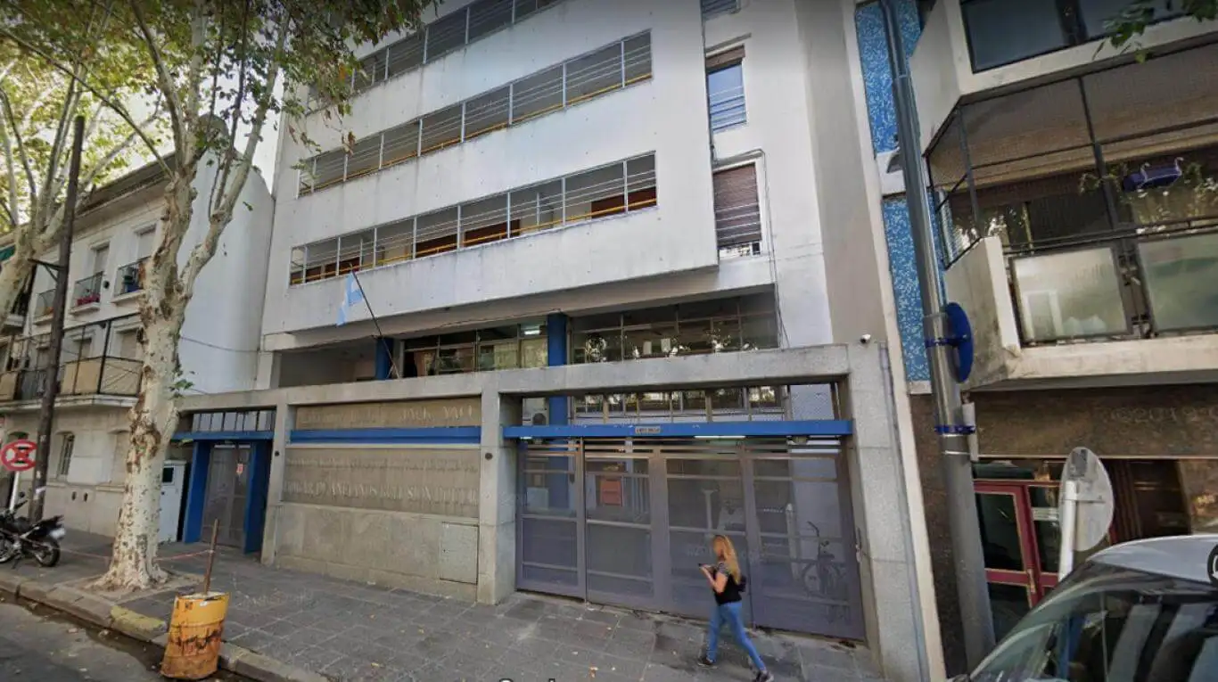 Detectan 39 contagiados de Covid-19 en otro geriátrico donde ya hubo una muerte
