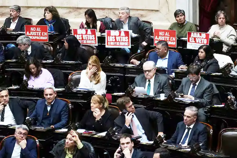 Milei retuvo respaldo y se mantiene el veto para no aumentar a jubilados