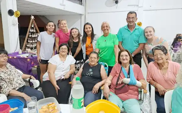 Alrededor de 300 personas mayores fueron parte del programa de promoción deportiva de la subsecretaría de deportes