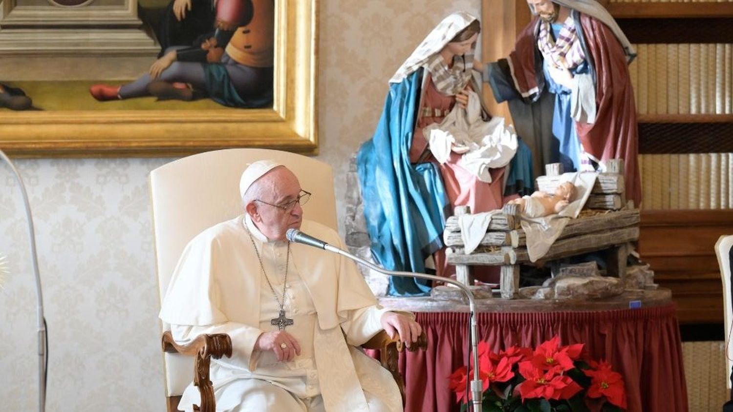Reapareció Francisco para rezar el primer Ángelus del año: "Les deseo un feliz y sereno 2021″