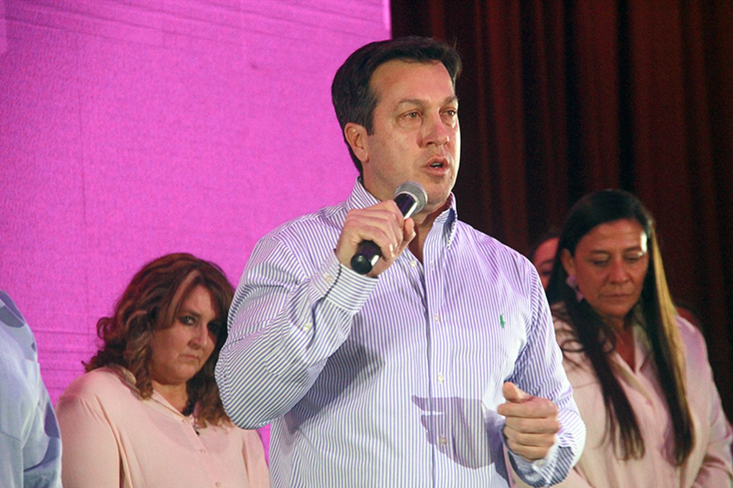 Arturo Rojas asume su segundo mandato y se renueva el Concejo