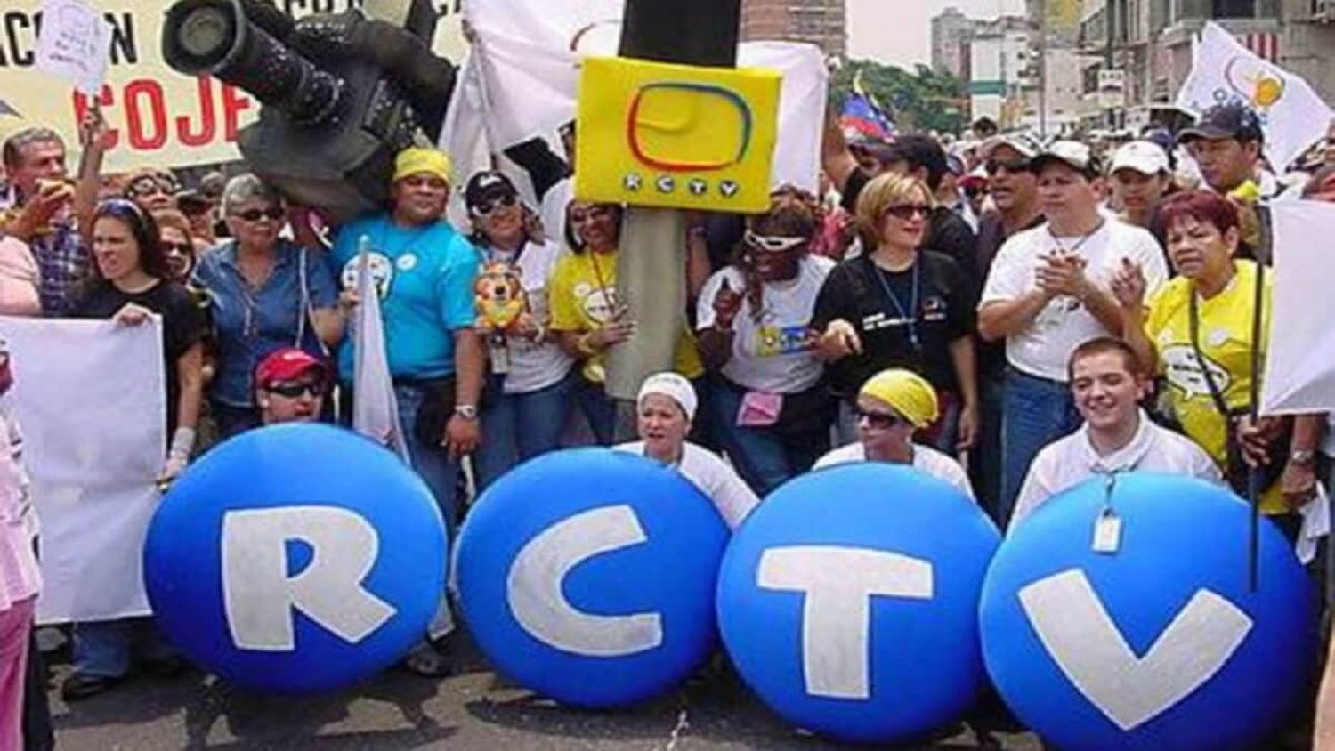 EMOCIONES A FLOR DE PIEL: a 15 años del cierre de RCTV (+Crónica)