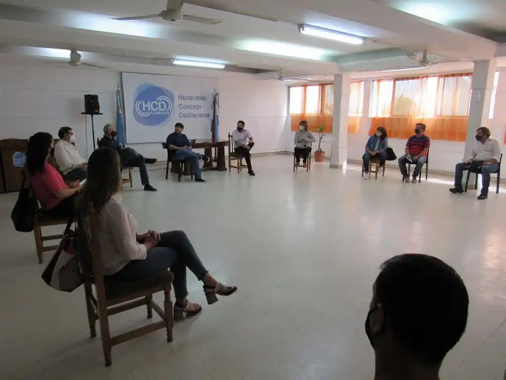 En Larroque continuarán las restricciones nocturnas de circulación