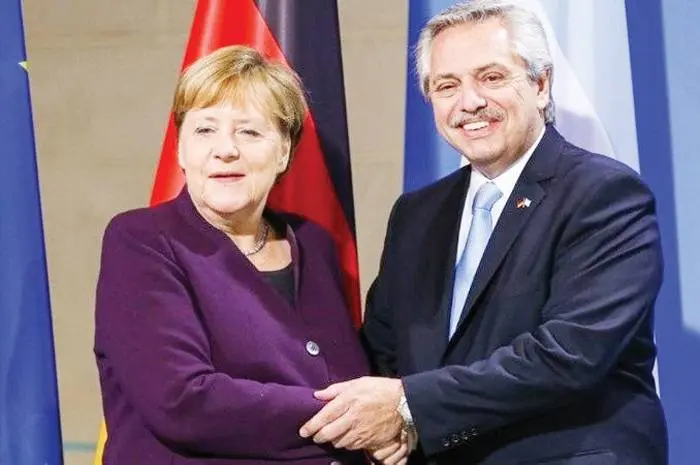 El presidente Fernández se reunió con Angela Merkel  en Alemania