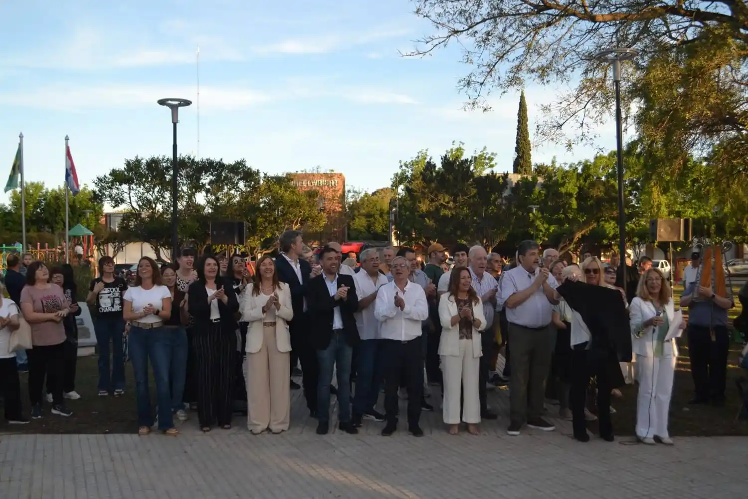 Emotivo acto por el 125 aniversario de la localidad.