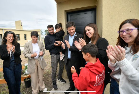 Kicillof en Chaves: Hay que ponerle un límite a Milei