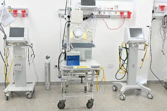 Salud pública: Nuevo equipamiento para fortalecer la atención pediátrica en el Hospital Municipal
