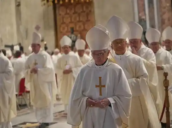 Cuenta regresiva en el Vaticano: juramentos blindan el secreto del Cónclave