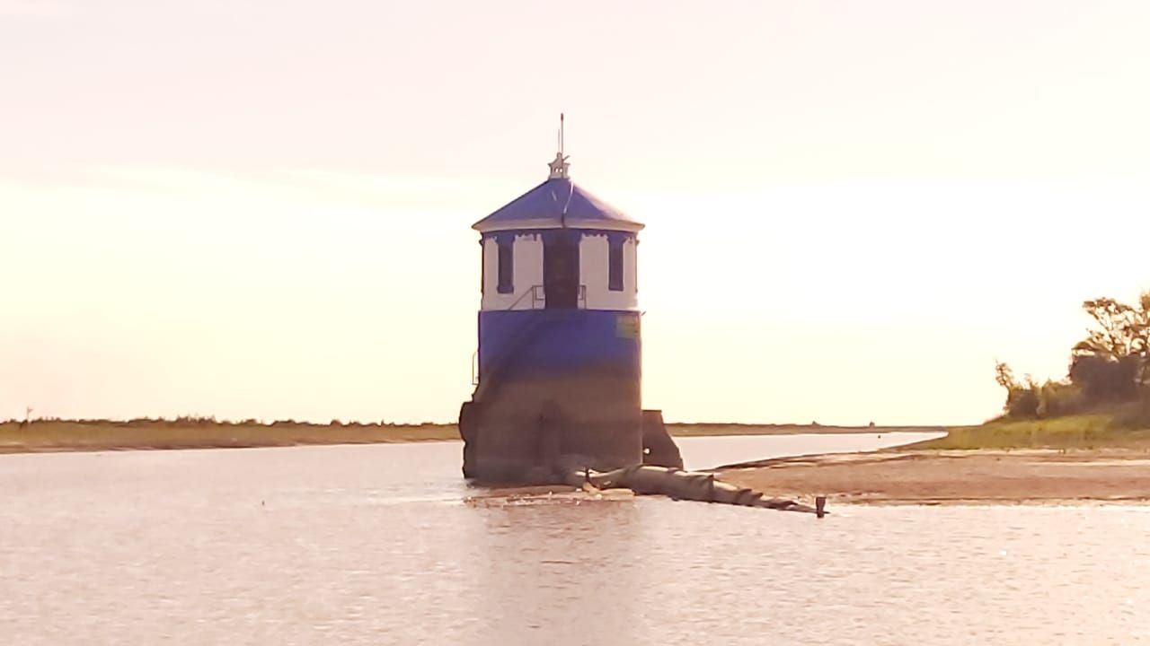 La extrema bajante del río podría dejar sin agua a Victoria