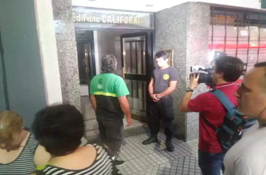 Murió una mujer que cayó en el hueco de un ascensor en el centro