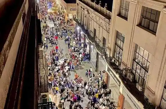 Anunciaron una nueva Noche de Peatonales en Rosario y festejos en los barrios por el Día de la Madre