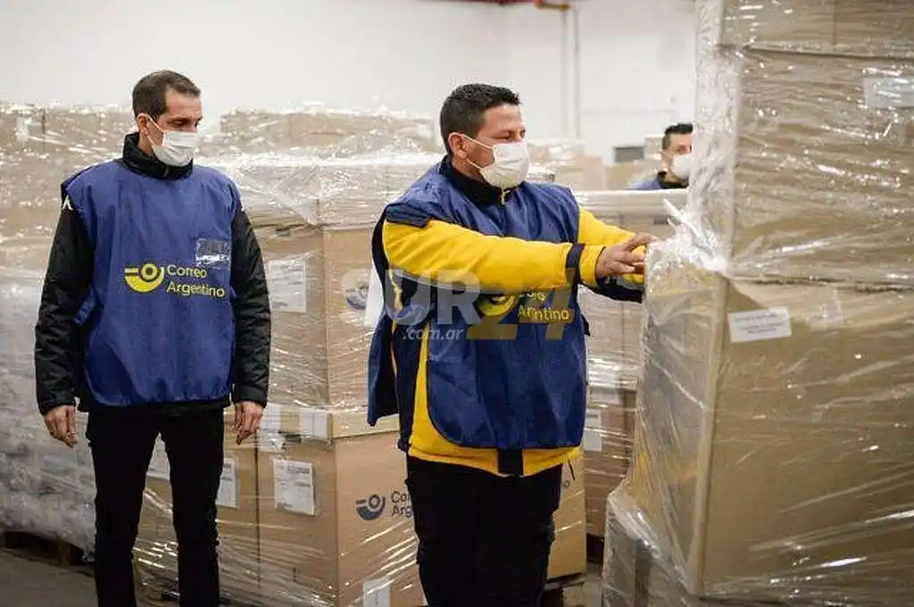 Ya se reparten más de 100 mil urnas en toda la Argentina