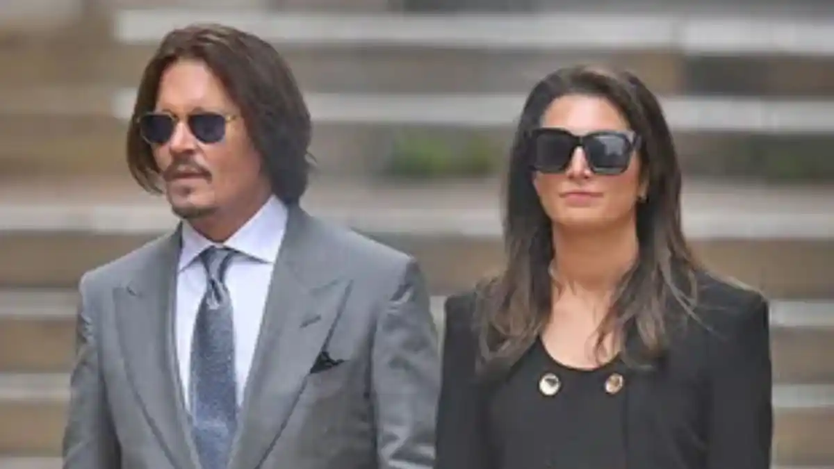 Johnny Depp está saliendo con una de sus abogadas