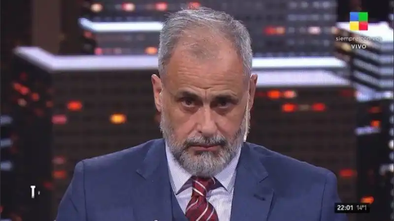 ¿Quién fue el panelista más furioso por la renuncia de Rial a TV Nostra?