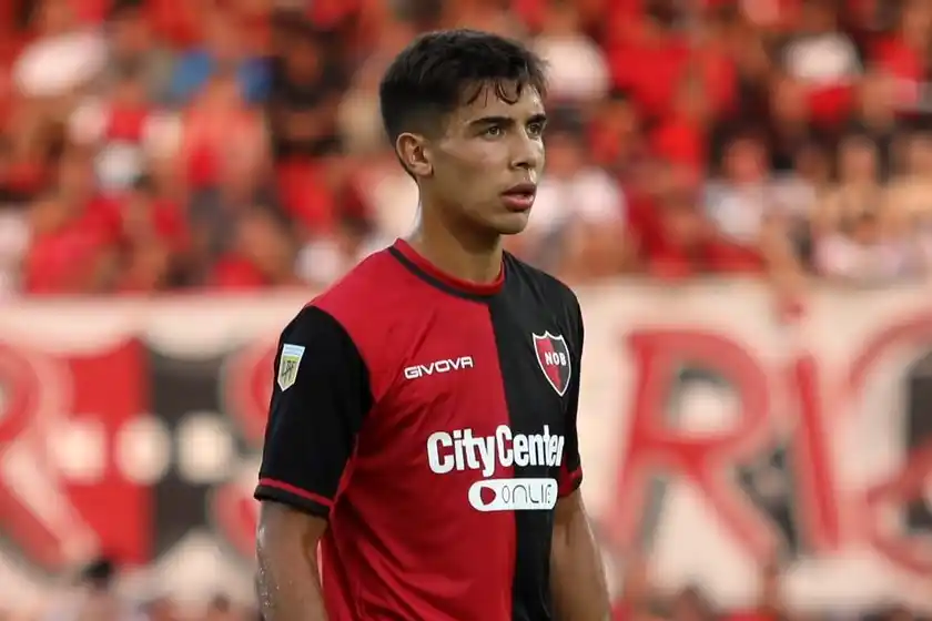 Newell’s confirmó la lesión de Juan Sforza a una fecha del clásico rosarino