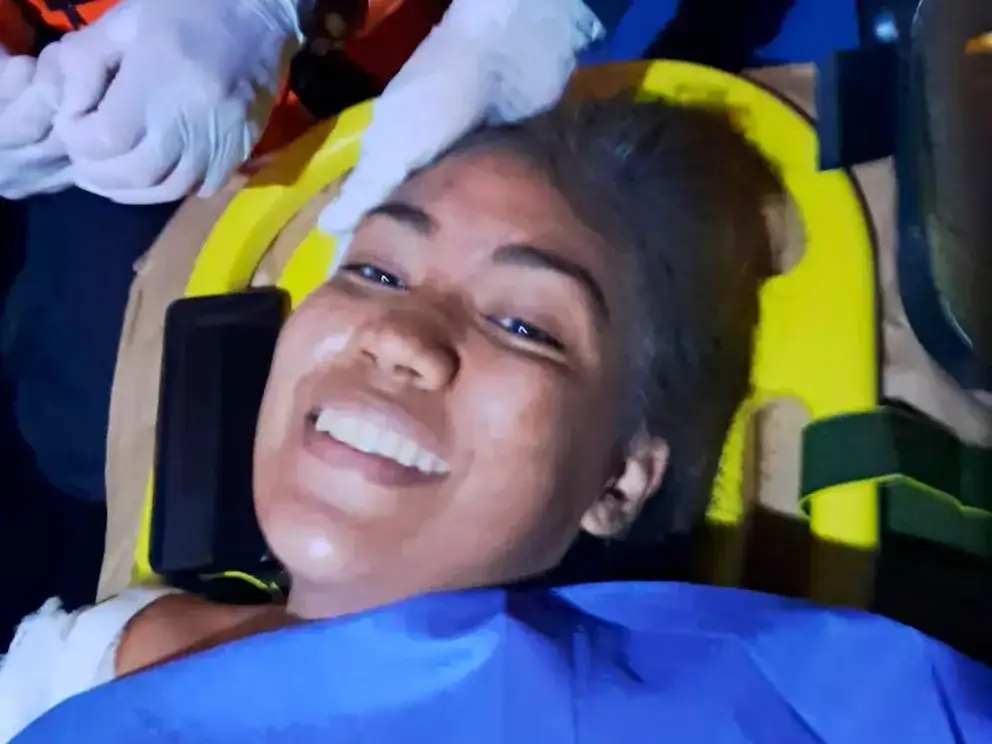 Pasó dos días bajo los escombros junto al cuerpo de su marido: “Traté de imaginar el cielo y la luz”