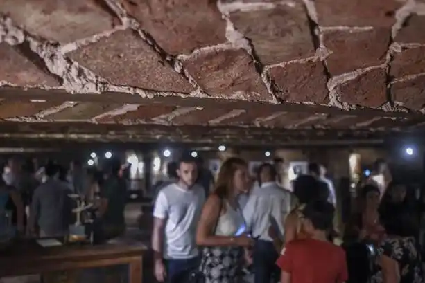 Más de 1000 santafesinos y turistas participaron del recorrido nocturno por la Manzana Jesuítica
