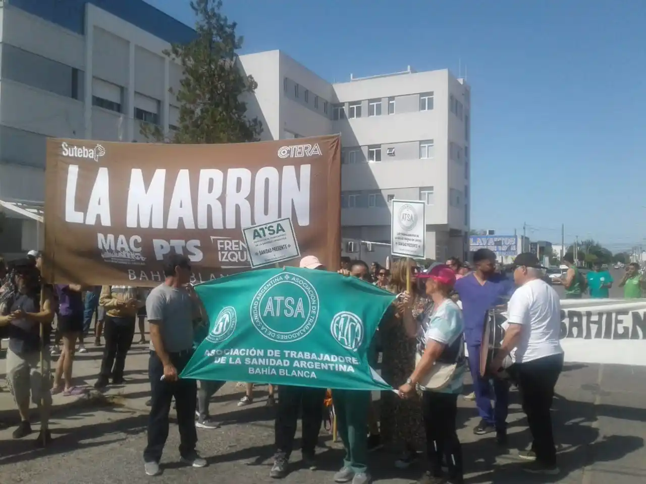 Insostenible. La situación que atraviesan los trabajadores de la sanidad en el Hospital Italiano bahiense.