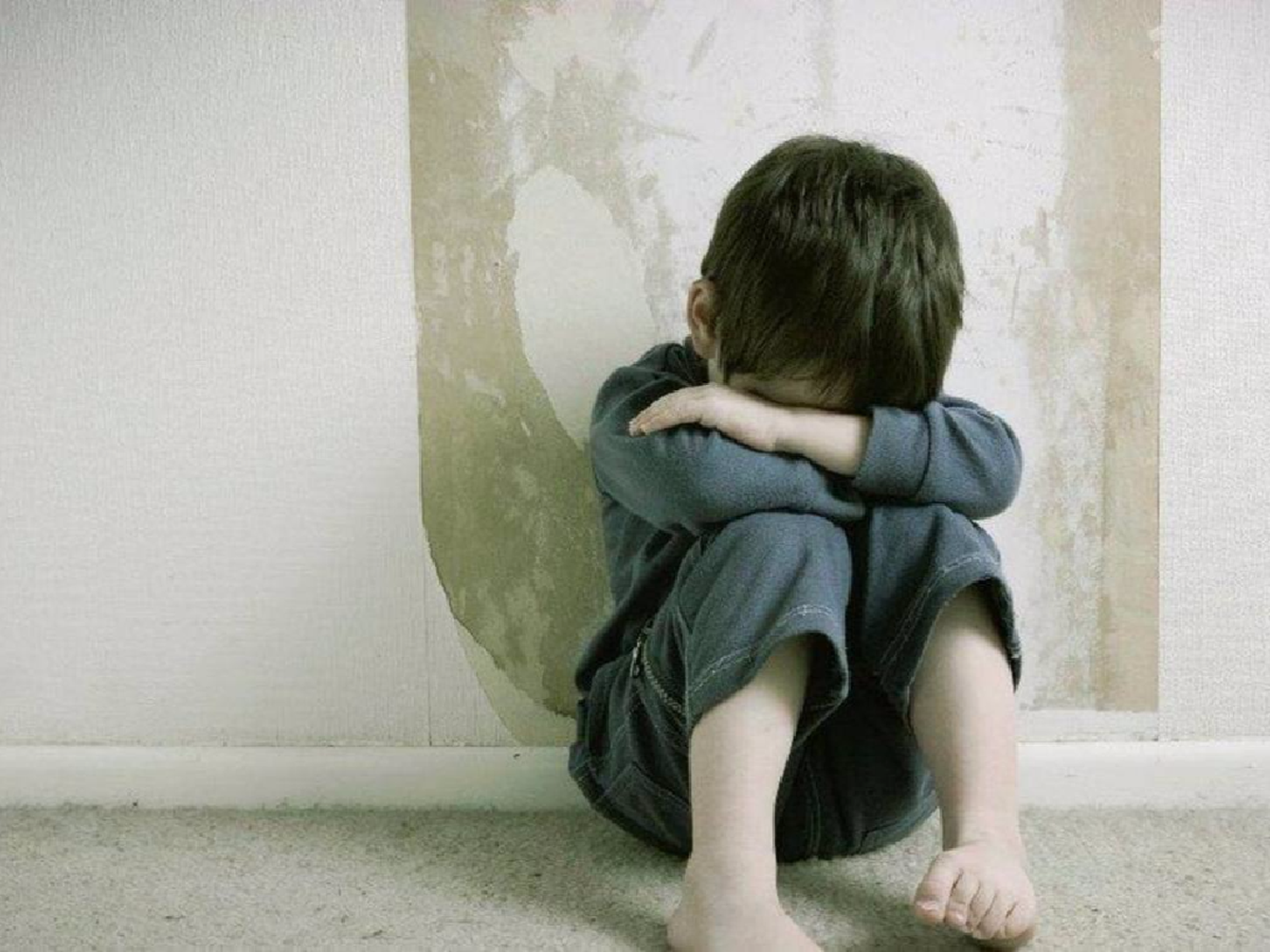 Córdoba: condenan a un hombre por abofetear al hijo de su pareja
