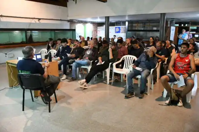 Más de 150 personas asistieron al curso anual de podadores en Chascomús