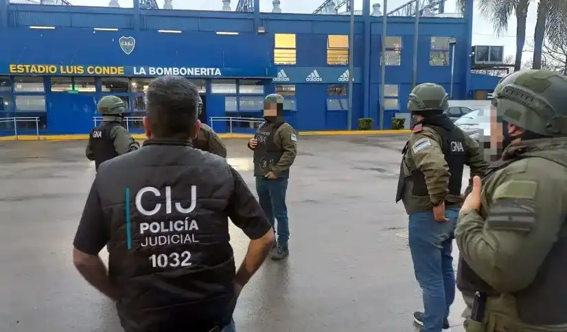 Allanamiento en las instalaciones de Boca y en casa del hermano de Riquelme por supuesta sobreventa de entradas