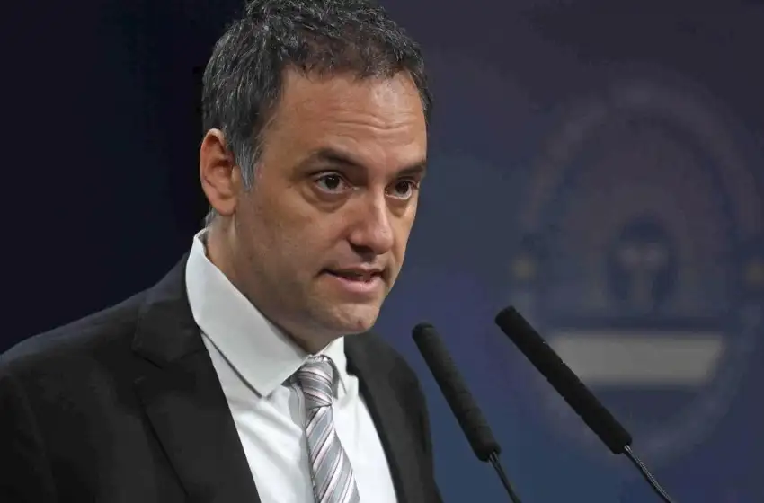 El vocero presidencial cuestionó la actitud de los gremios.