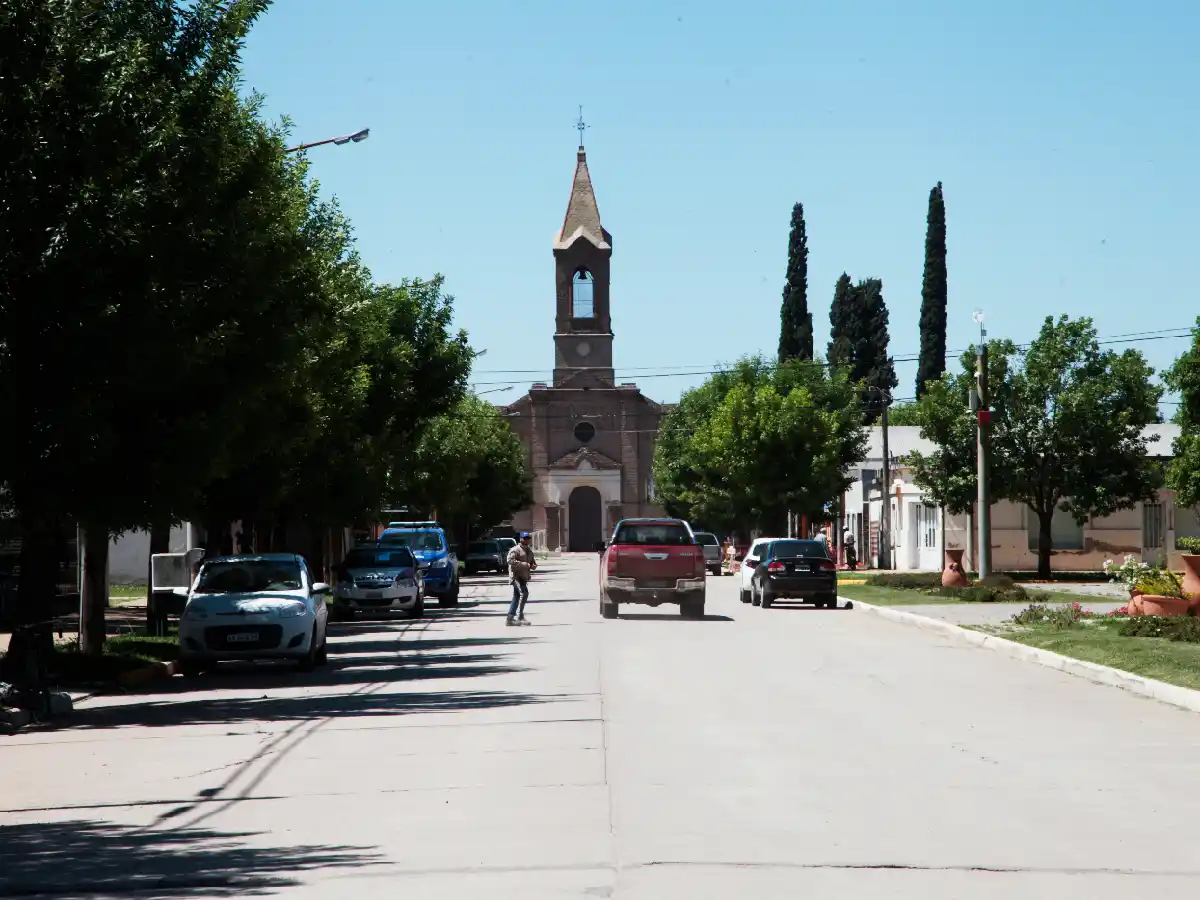Pueblo chico, infierno grande    