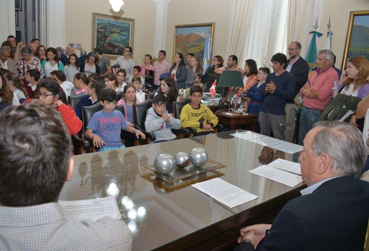 Distinguieron a estudiantes tandilenses que se destacaron en las olimpiadas matemáticas