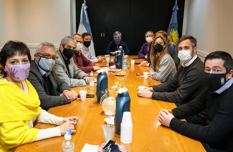 Clases presenciales en Provincia: El retorno será en forma "progresiva y responsable", admitió Directora de Educación