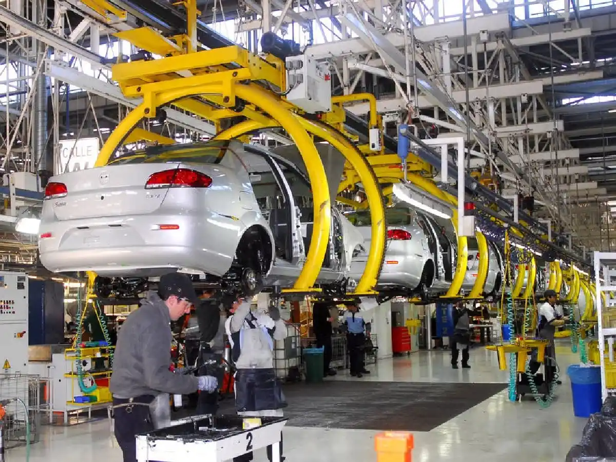 Aumentan los impuestos para los autos desde el año que viene