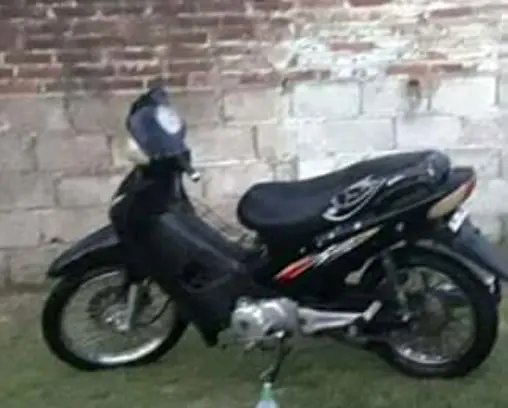 Sustraen una moto de una casa