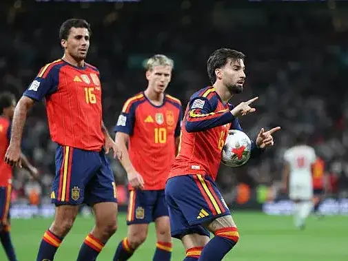 España celebró en Wembley.