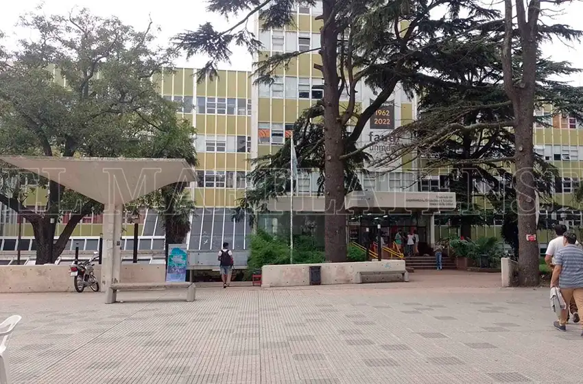 Docentes universitarios de Mar del Plata se adhirieron al paro nacional