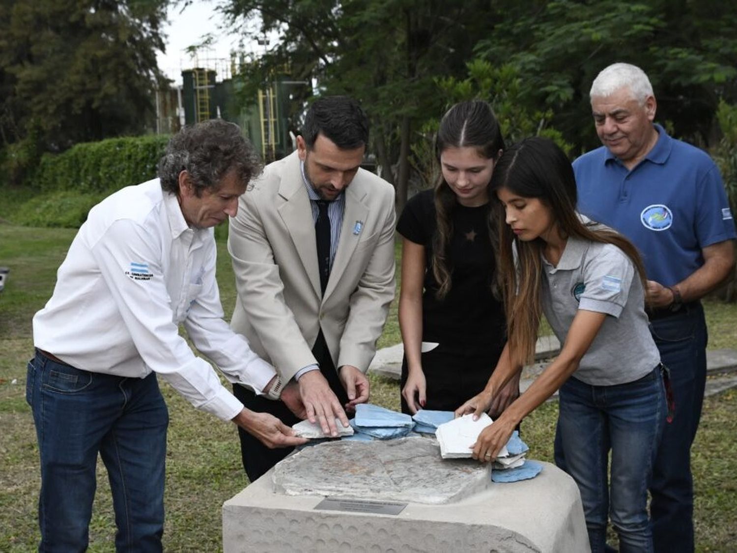Avellaneda homenajeó a los 649 Caídos en Malvinas y a los Veteranos de Guerra en un emotivo acto