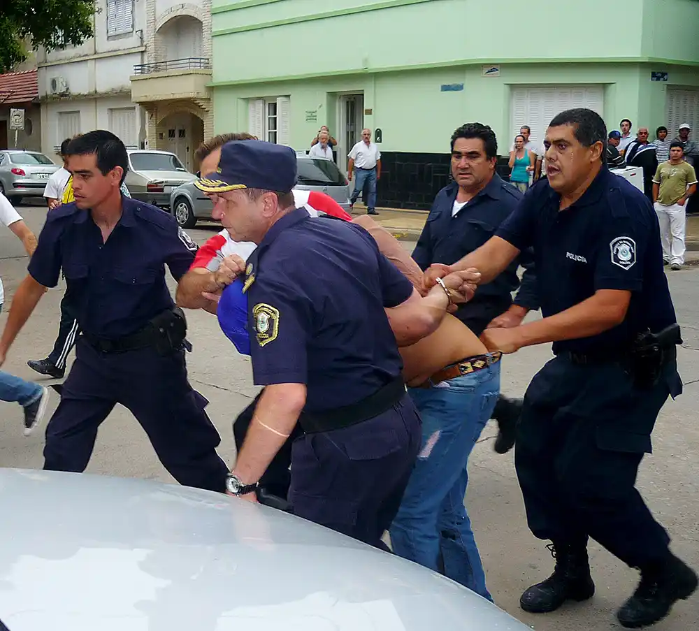 Un policía muerto tras un robo y persecución en San Pedro