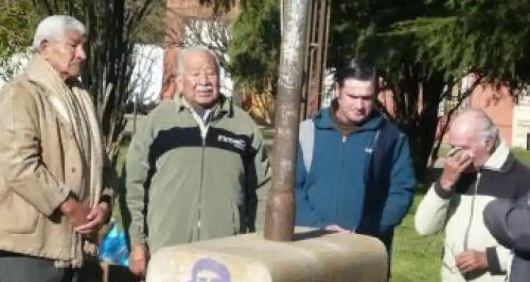 Homenaje al trabajador ferroviario