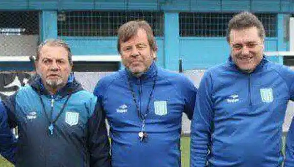 Zielinski, el técnico de Racing que vendieron por un colectivo