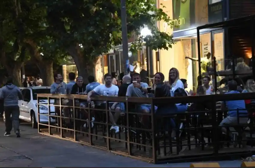 Balance Carnaval 2023: la Cámara Gastronómica aseguró que "cambió la tendencia de febrero"