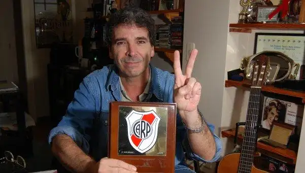 La fuerte canción anti Macri que escribió Copani