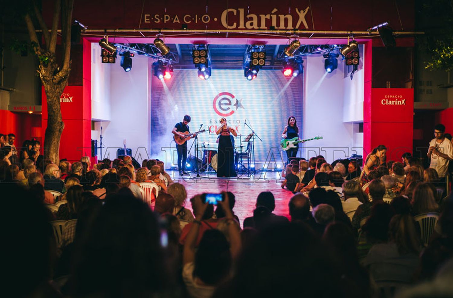 Música, danza, moda y "Las mujeres hoy" en Espacio Clarín