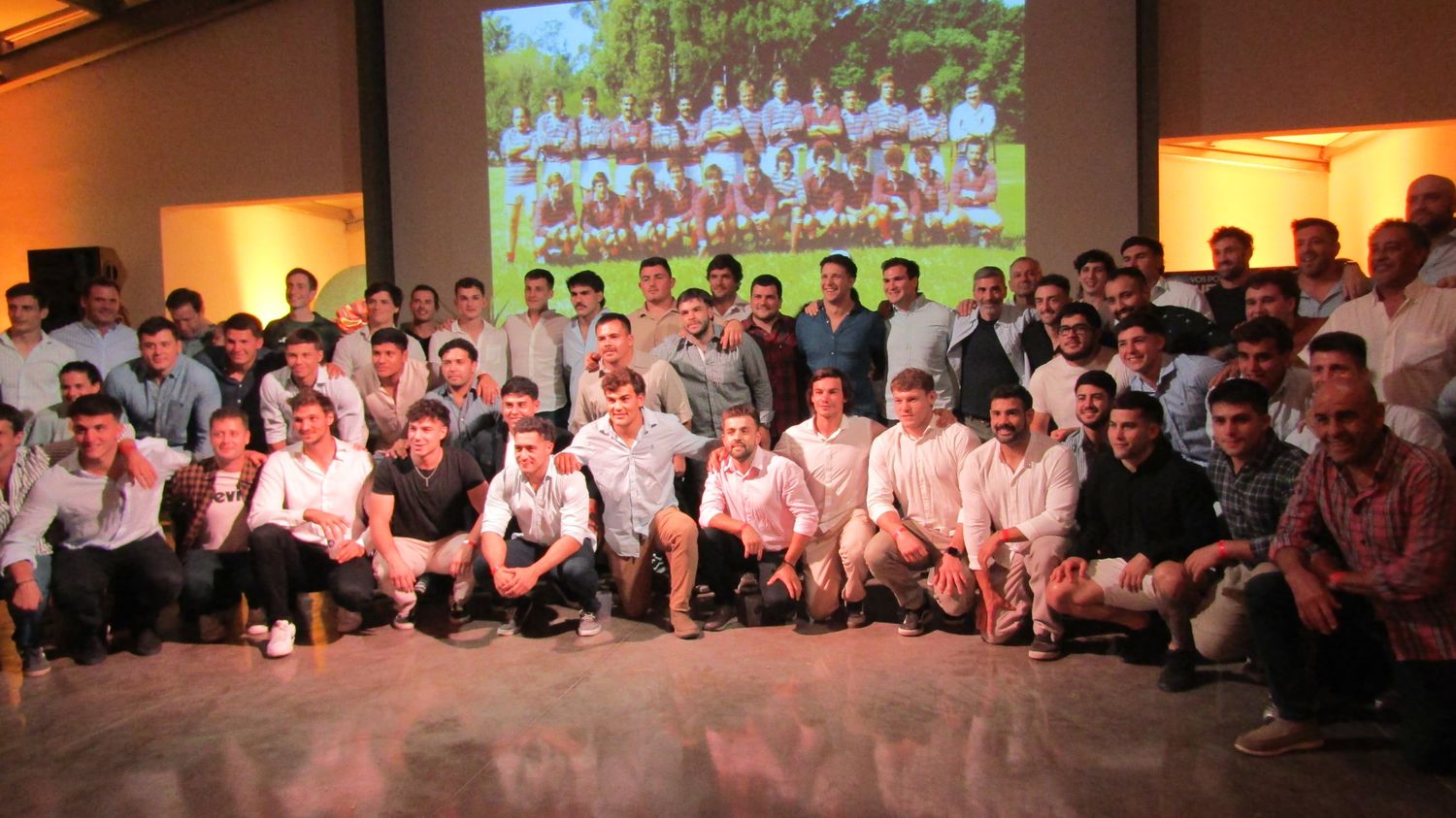 El Plantel Superior festejó su bicampeonato y ascenso. Foto: Sur24