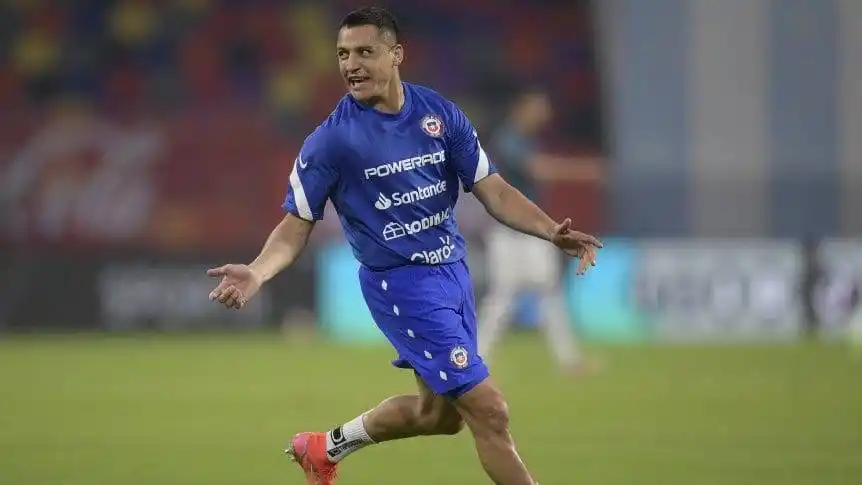 Alexis Sánchez sería titular en Chile ante Brasil