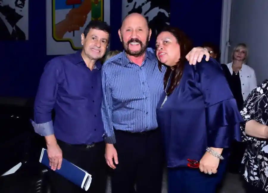 Partidos políticos promueven una nueva
postulación de Gildo Insfrán 2023-2027