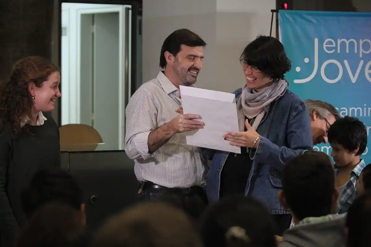 Escuelas de Trabajo: Más de 600 jóvenes ya hicieron cursos