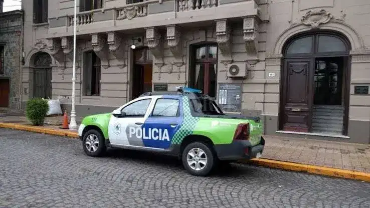 La atención en la comisaría Primera se realiza de lunes a viernes, de 8 a 12.