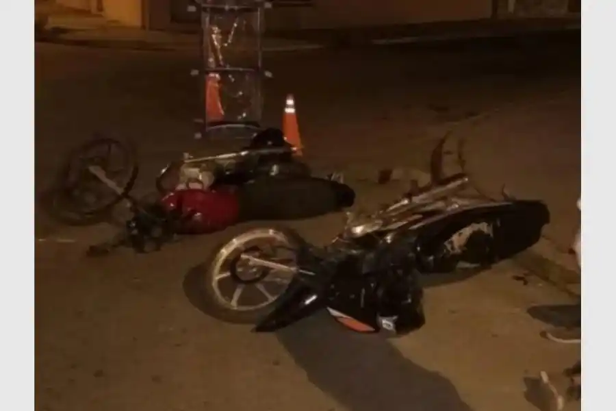 Accidente fatal en Las Colonias: un fallecido a causa de un choque de motos 