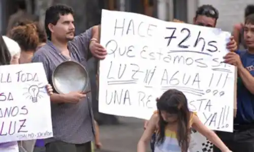 Ola de calor: Los cortes de luz y agua siguen afectando a millones de personas en la Provincia