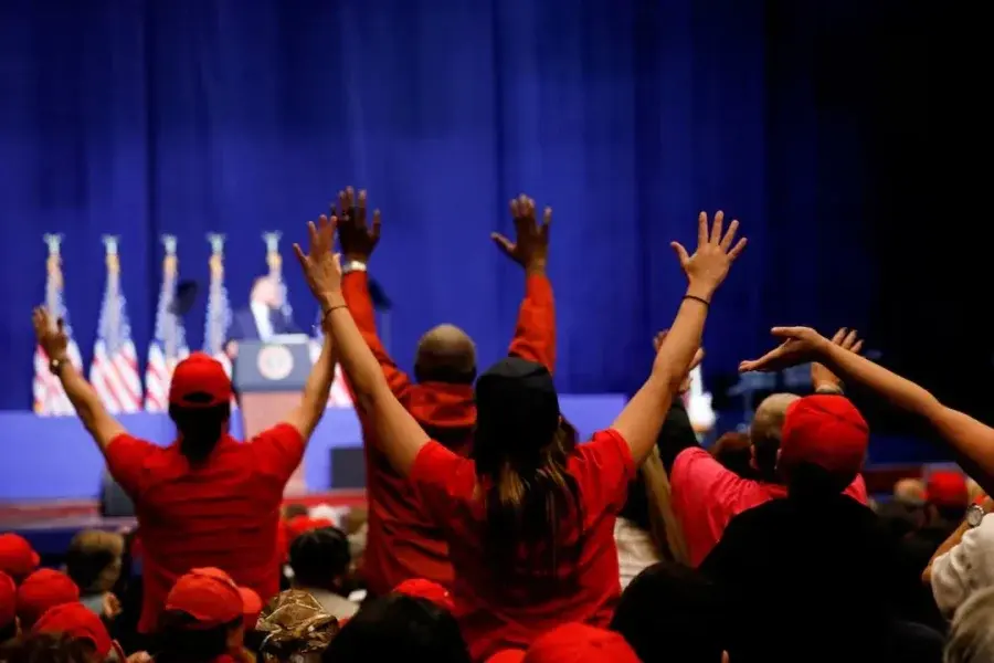 EEUU: los evangélicos de la televisión cristiana apoyan a Donald Trump con un mensaje mesiánico