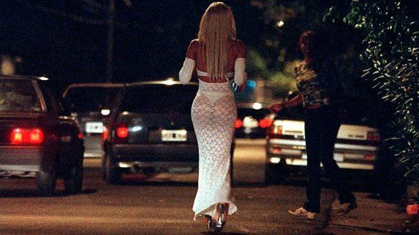 Polémica en La Plata: Vecinos instalaron "alarma anti-travestis"