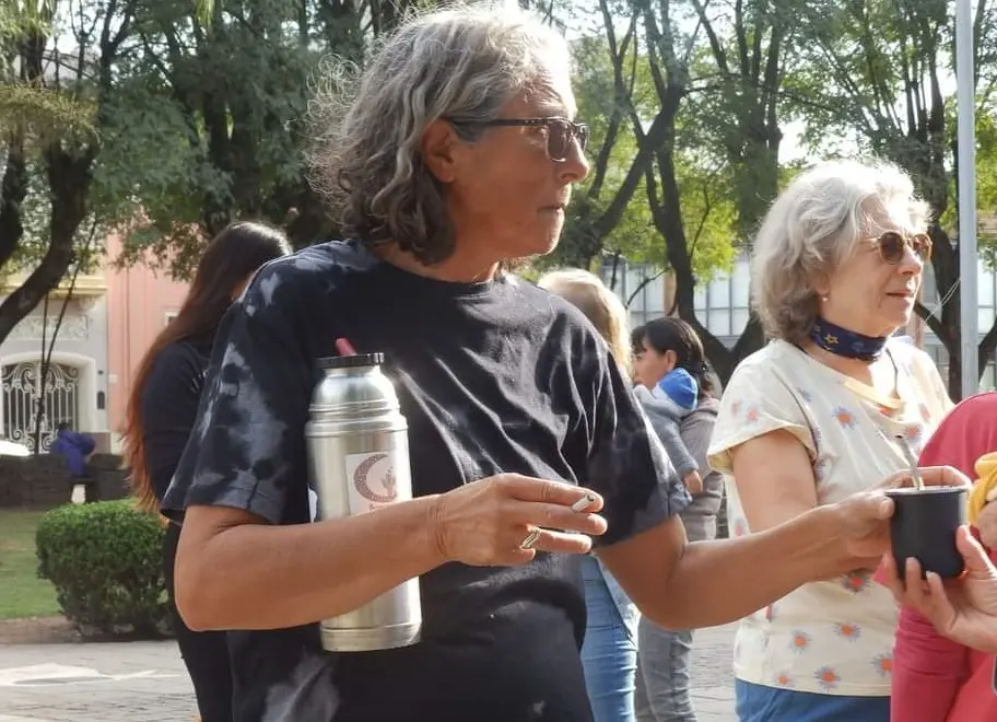 Silvia Cajide es docente, activista feminista y reconocida en los movimientos de Derechos Humanos.